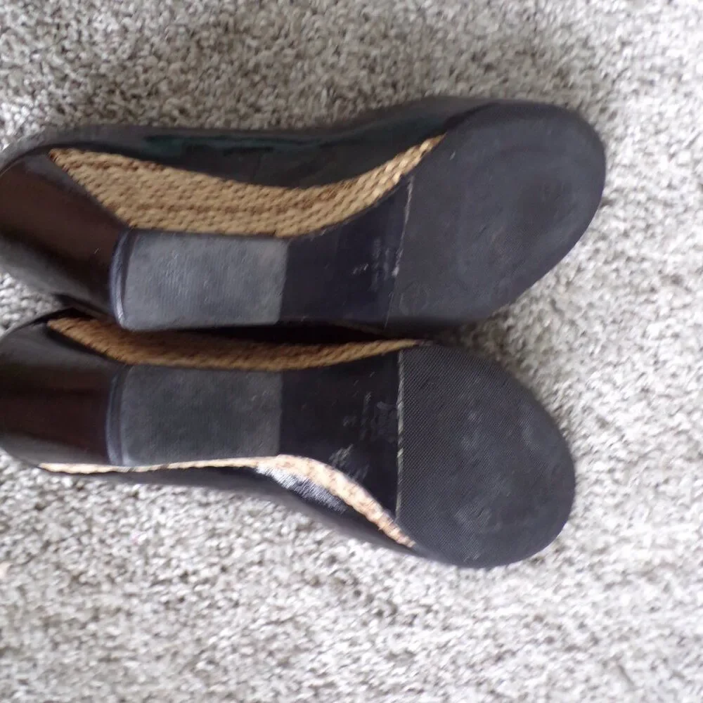 Aquatalia black patent leather peep toe wedges 6